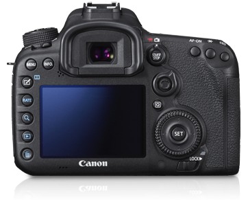 Canon EOS 7D Mark II Kit (EF-S18-135mm f3.5-5.6 IS STM)