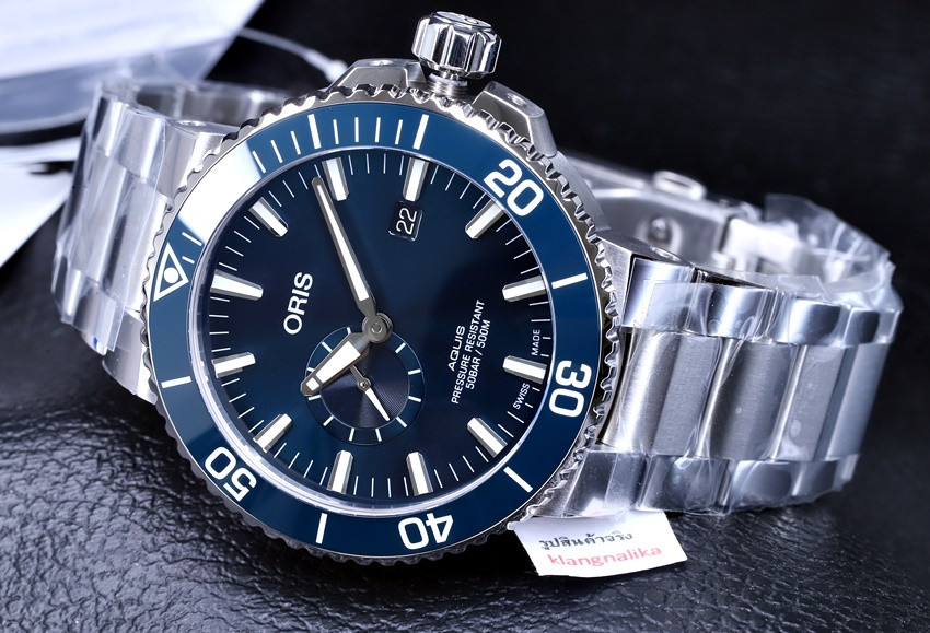 Oris Aquis Date Small Second 01 743 7733 4155 07 8 24