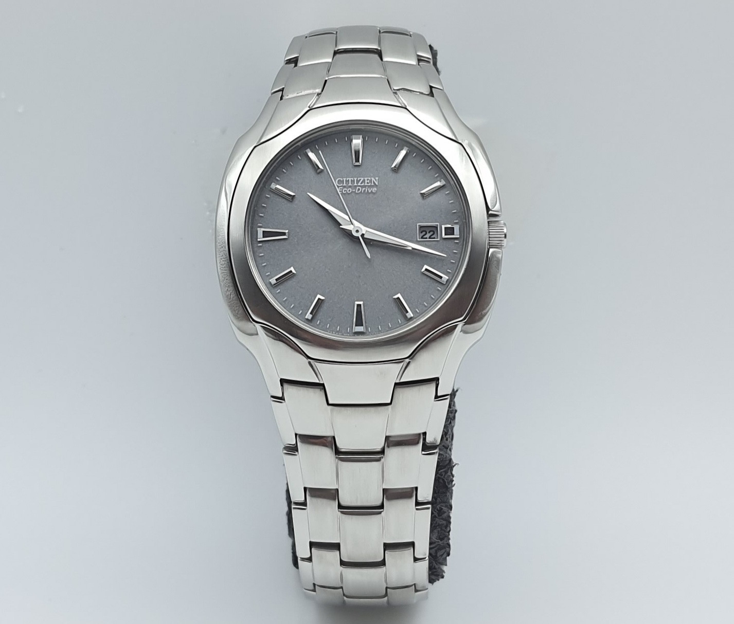 นาฬิกา CITIZEN MEN'S BM6010-55A ECO DRIVE 38 MM (สภาพใหม่)