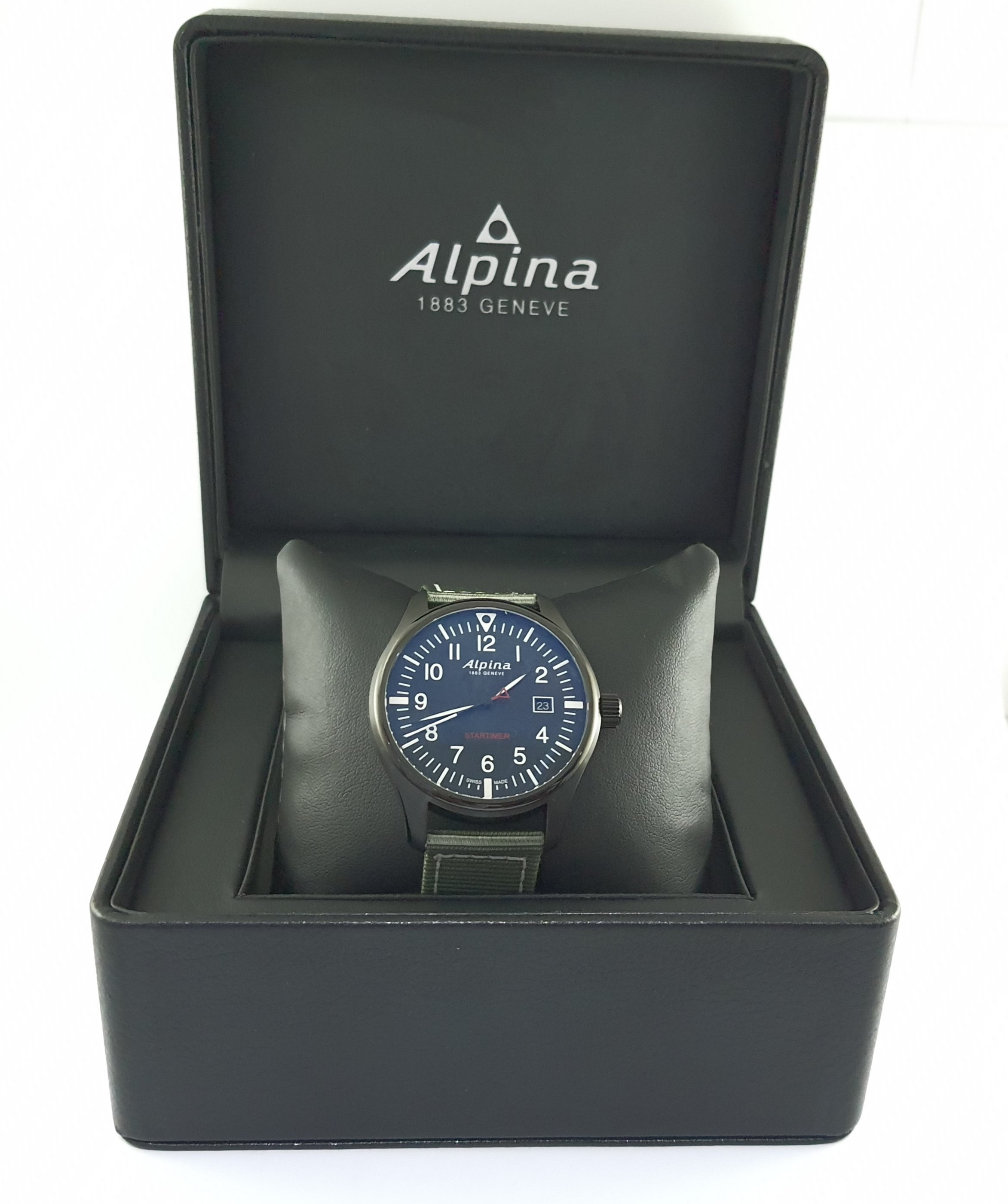 นาฬิกา ALPINA MEN'S AL-240B4FBS6 STARTIMER PILOT QUARTZ พร้อมกล่อง