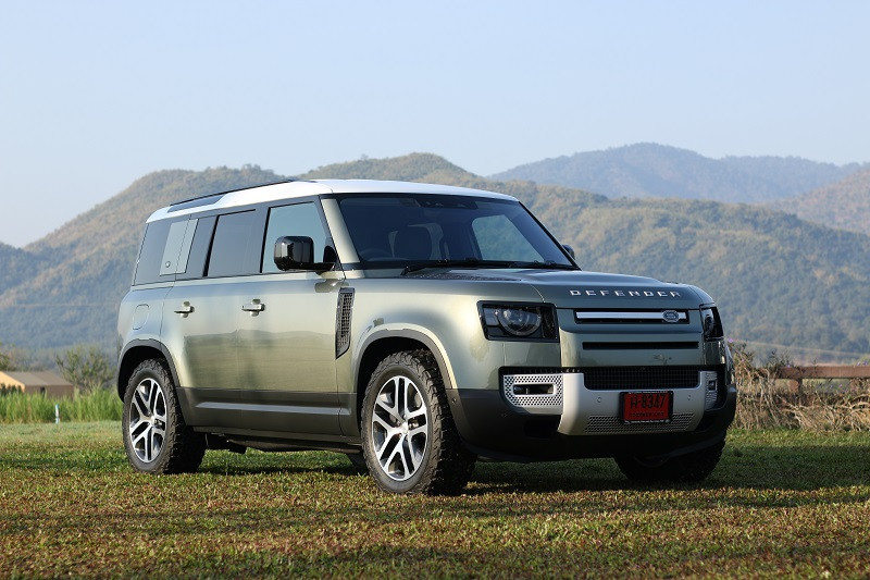 Land rover plug in hybrid outlet 2020