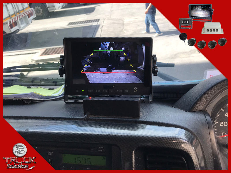 กล้องมองหลังพร้อมเซนเซอร์พร้อมจอแสดงภาพกล้องถอยในรถบรรทุกของเหลว Hino  Victor 500
